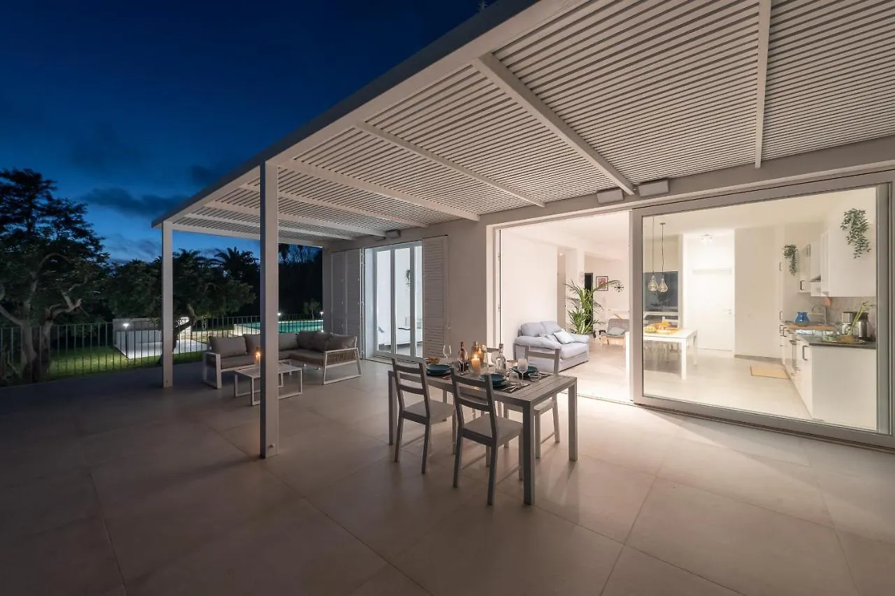 Villa Iris - Isulatravel Pozzallo