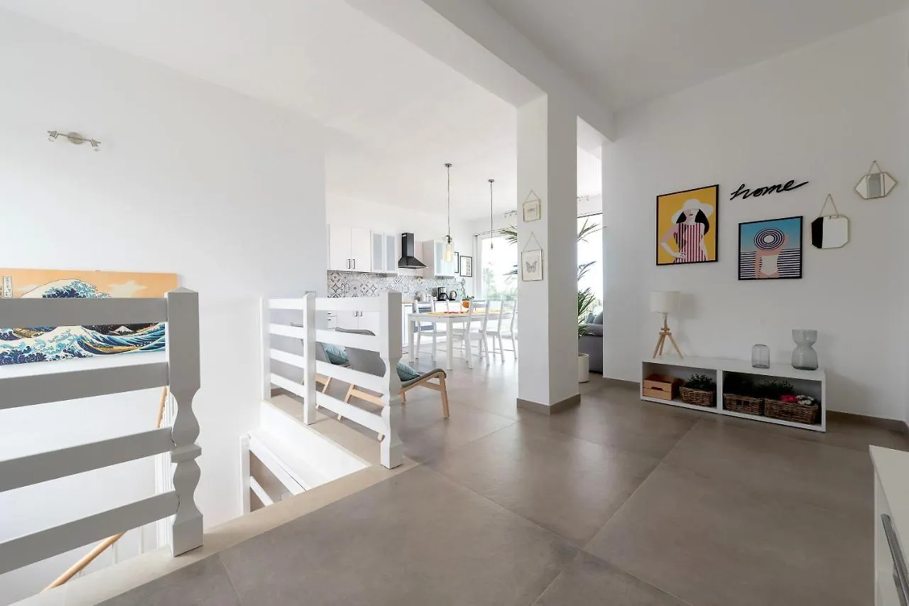 Villa Iris - Isulatravel Pozzallo Italy